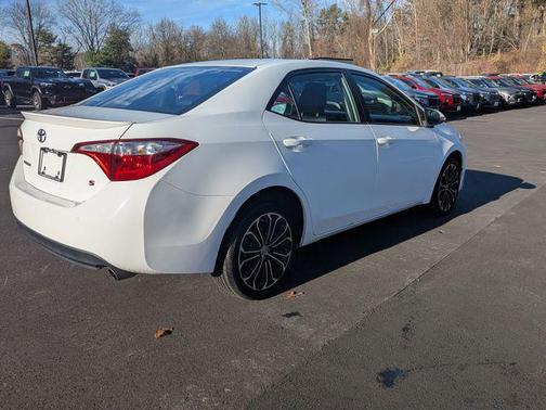 2016 Toyota Corolla S Plus