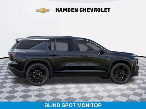 Mosaic Black Metallic 2027 Chevrolet Traverse LT