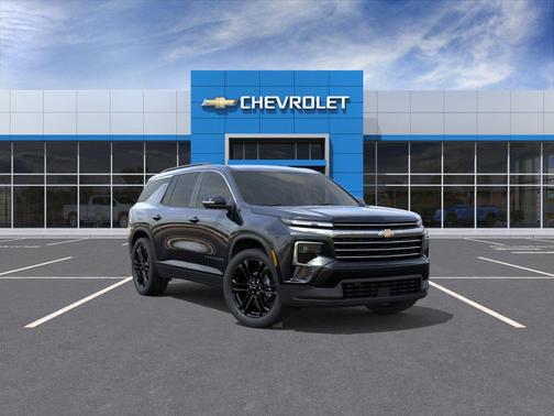 Mosaic Black Metallic 2027 Chevrolet Traverse LT