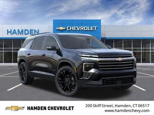 Mosaic Black Metallic 2027 Chevrolet Traverse LT
