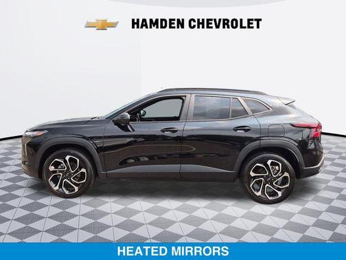 Mosaic Black Metallic 2024 Chevrolet Trax FWD 2RS