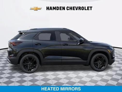 Mosaic Black Metallic 2026 Chevrolet Trailblazer LT