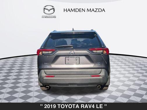 2019 Toyota RAV4 LE