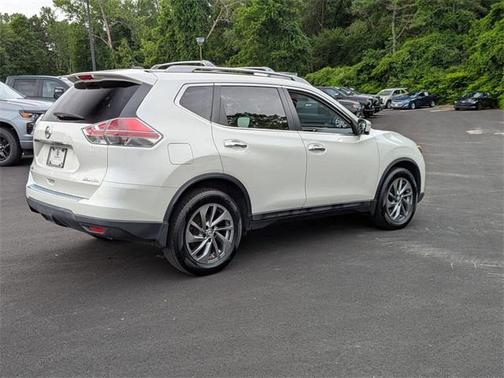 2015 Nissan Rogue SL