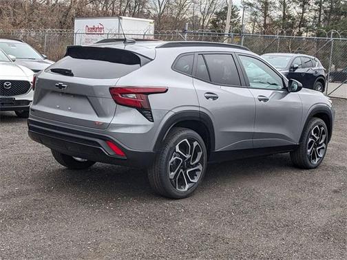 2025 Chevrolet Trax FWD 2RS