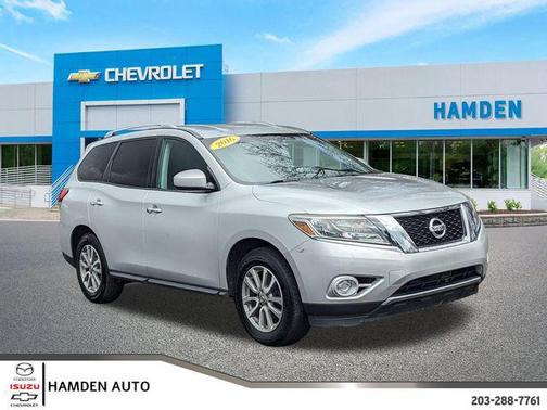 2016 Nissan Pathfinder S