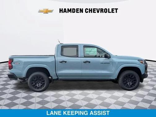 Snowdrift Metallic 2026 Chevrolet Colorado WT