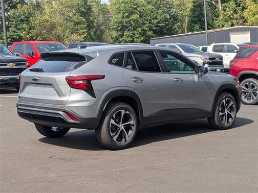 2025 Chevrolet Trax FWD 1RS