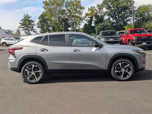 2025 Chevrolet Trax FWD 1RS