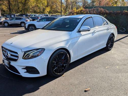 2017 Mercedes-Benz E-Class 4MATIC