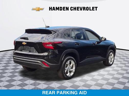 Mosaic Black Metallic 2024 Chevrolet Trax LS