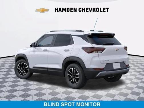 Summit White 2026 Chevrolet Trailblazer LT