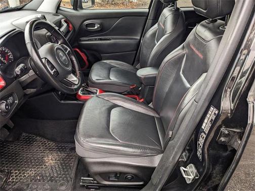 2018 Jeep Renegade Trailhawk