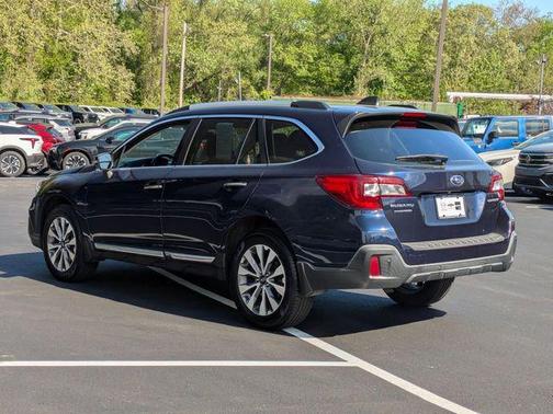 2018 Subaru Outback 2.5i Touring
