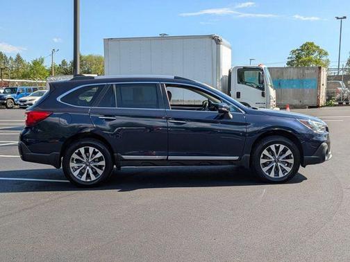 2018 Subaru Outback 2.5i Touring