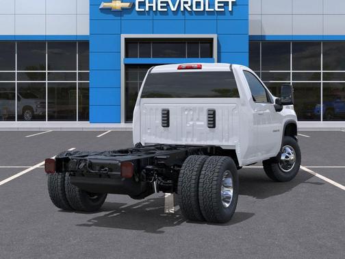 Summit White 2025 Chevrolet Silverado 3500 WT