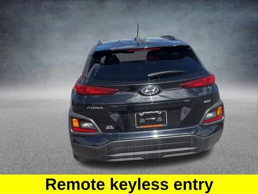 Ultra Black 2021 Hyundai KONA SEL