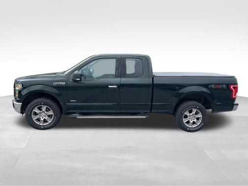 Green 2016 Ford F-150 XLT