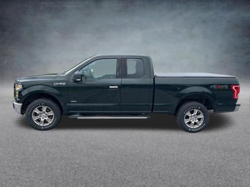 Green 2016 Ford F-150 XLT