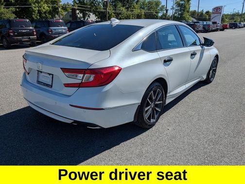 Platinum White 2022 Honda Accord EX-L