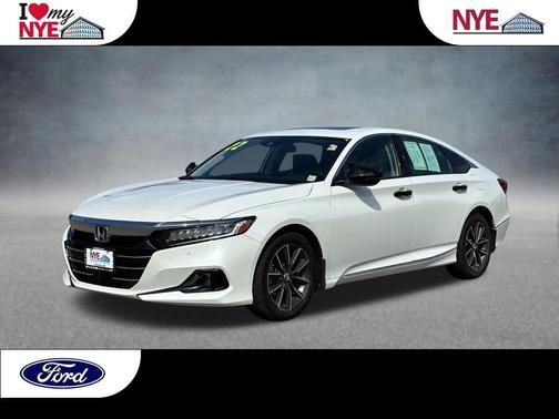 Platinum White 2022 Honda Accord EX-L