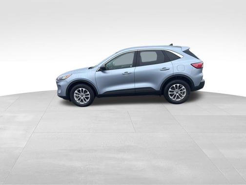 Ice Blue 2022 Ford Escape SE