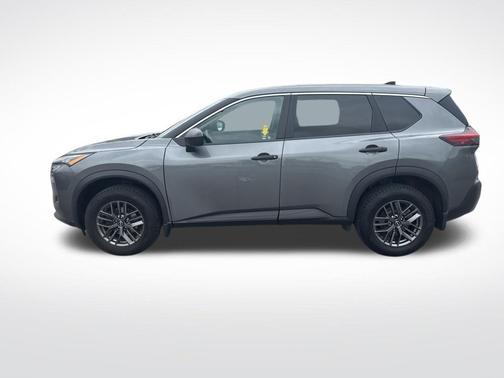 Gun Metallic 2023 Nissan Rogue S