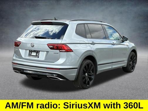 Pyrite Silver Metallic 2021 Volkswagen Tiguan 2.0T SE R-Line Black