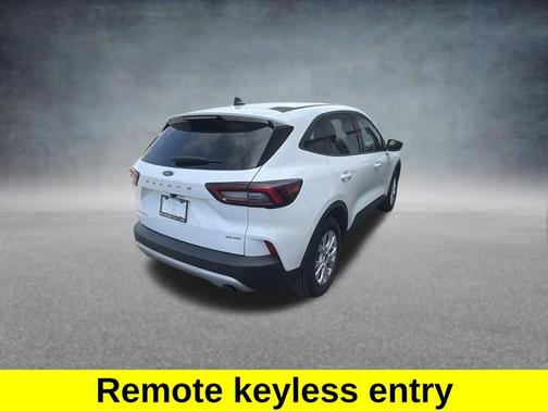 Oxford White 2025 Ford Escape Active