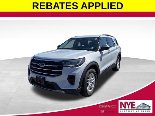 White Metallic 2026 Ford Explorer Active