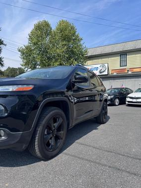 2018 Jeep Cherokee Latitude