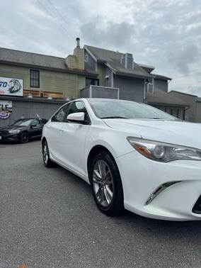 2016 Toyota Camry LE