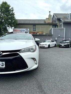 2016 Toyota Camry SE