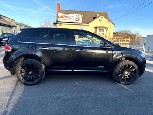 2013 Lincoln MKX Base