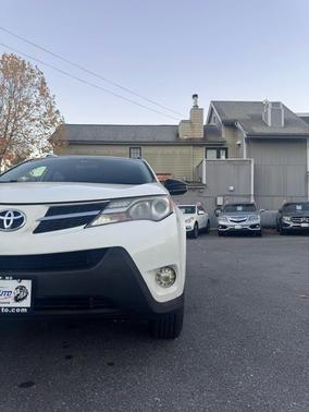 2014 Toyota RAV4 LE