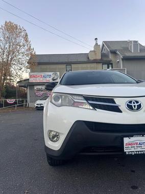 2014 Toyota RAV4 LE