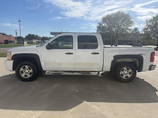 2009 Chevrolet Silverado 1500 LT Crew Cab