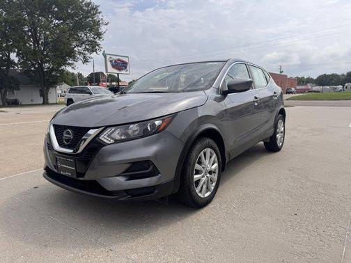 2020 Nissan Rogue Sport S