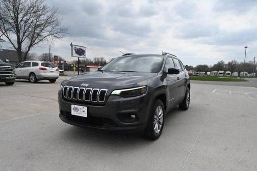 2022 Jeep Cherokee Latitude Lux