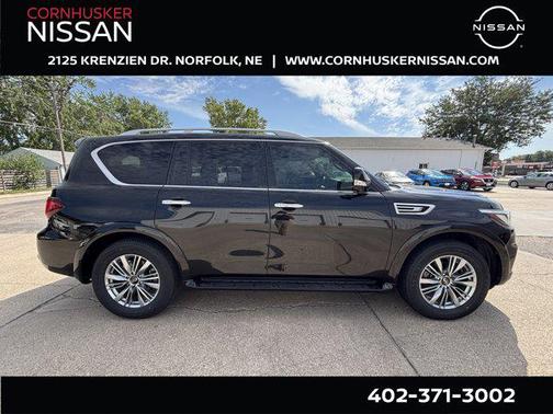 2021 INFINITI QX80 Luxe