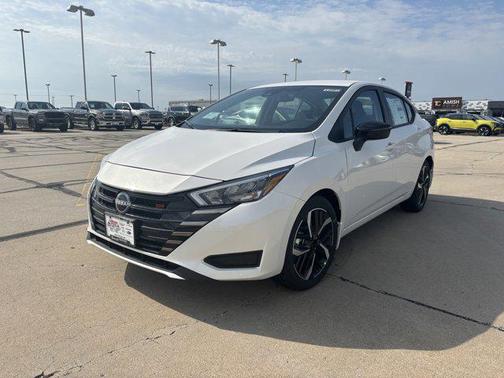 2025 Nissan Versa 1.6 S