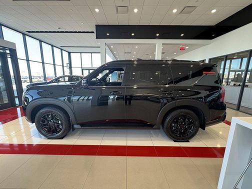 2025 Nissan Armada PRO-4X 4WD