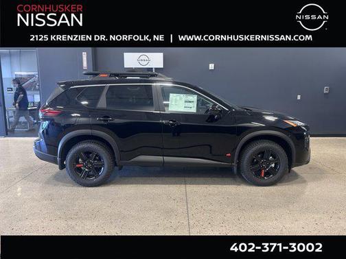 2025 Nissan Rogue Rock Creek