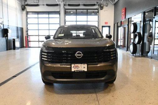 2025 Nissan Kicks S