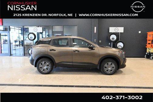 2025 Nissan Kicks S