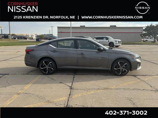 2025 Nissan Altima SR AWD