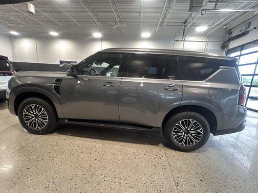 2025 Nissan Armada Platinum 4WD