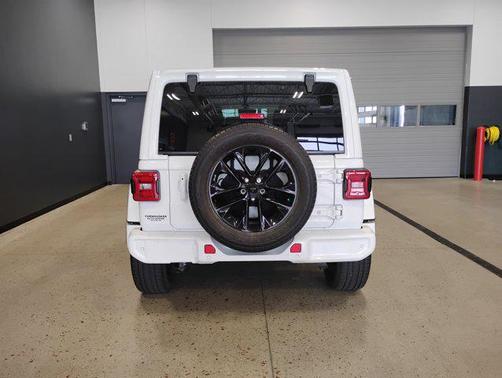 2023 Jeep Wrangler 4-Door High Altitude 4x4
