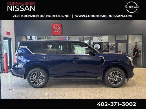 2025 Nissan Armada SL 4WD