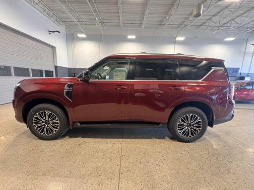 2025 Nissan Armada Platinum 4WD
